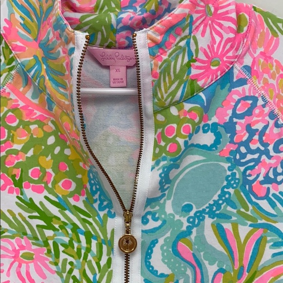 Lilly Pulitzer women’s half zip - Picture 6 of 7